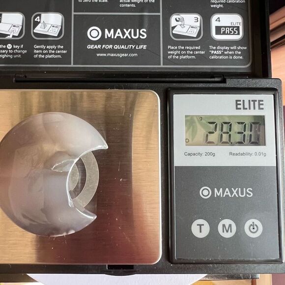 Gray Agate Crystal Crescent Moon Meditation Healing Stone (2) - Picture 10 of 10